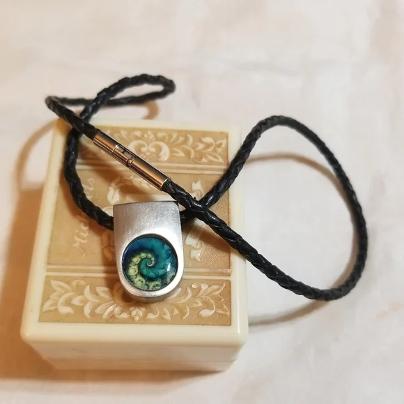 Vintage Allegria Designs Australia Art Glass Necklace - Picture 5 of 5